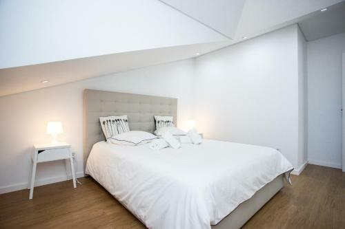 Luxury Picadeiro Apartment III By Rent4all