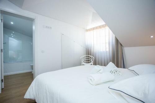 Luxury Picadeiro Apartment III By Rent4all