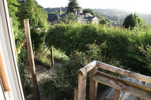Lodge Spacious Home In Bath, Nature And City!