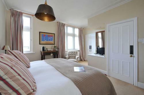 Abbey Rise Bed And Breakfast