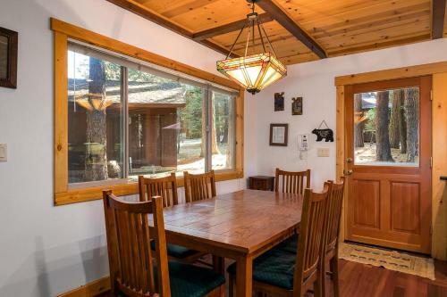 The Lazy Bear Lodge