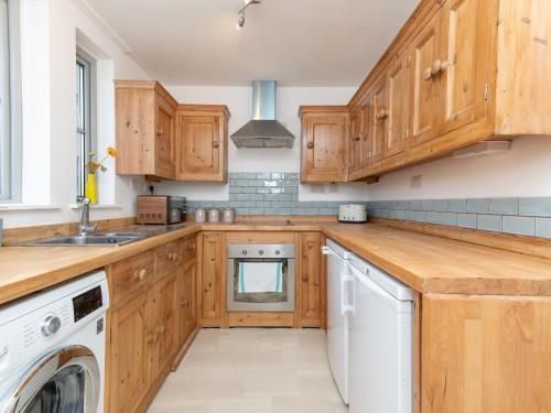 Pass The Keys Bright Modern One Bed Apartment - Bath City Centre
