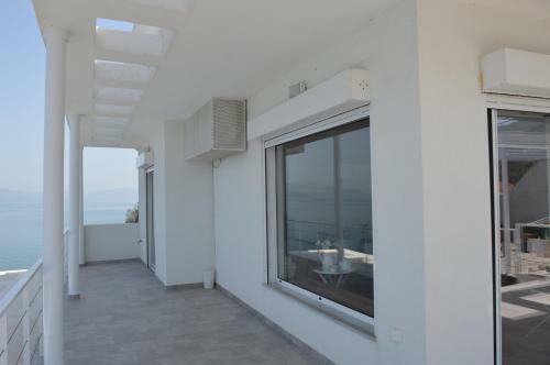 Epipleon Suites