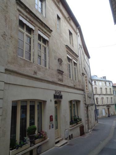 Hotel De Montaulbain