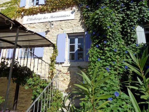 Hotel La Petite Auberge De Lussan