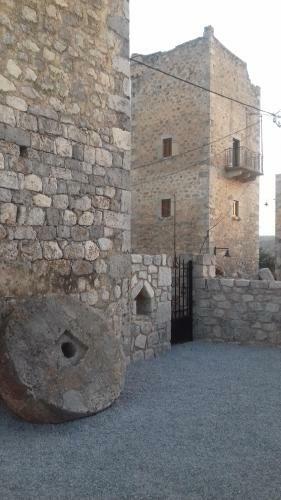 ?? ?????????? ??? ?????????? Annezoula's Castle