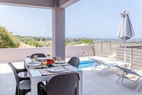 Villa Karouzo - With Private Pool