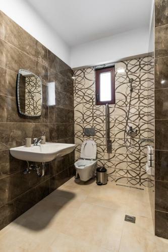 Villa Karouzo - With Private Pool