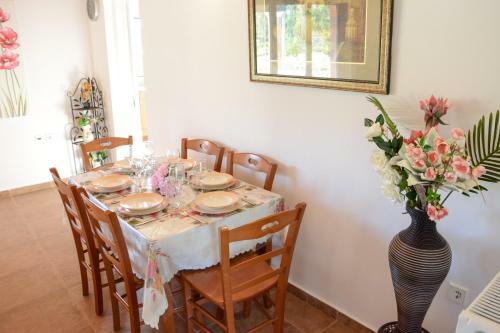 Villa Vicky Corfu