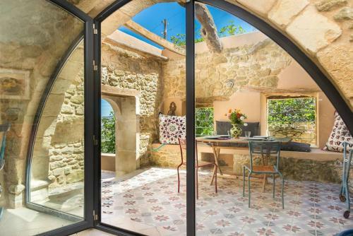 Joy: Artist's Stone House With Countryside Views