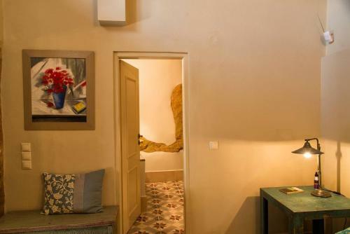 Joy: Artist's Stone House With Countryside Views
