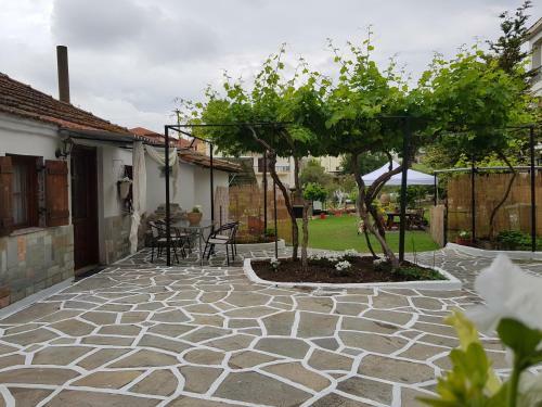 Athina's Home 1