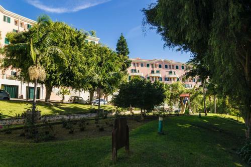 Apartamento A Duplex Appartment (90m2) In The Forum Mall Area