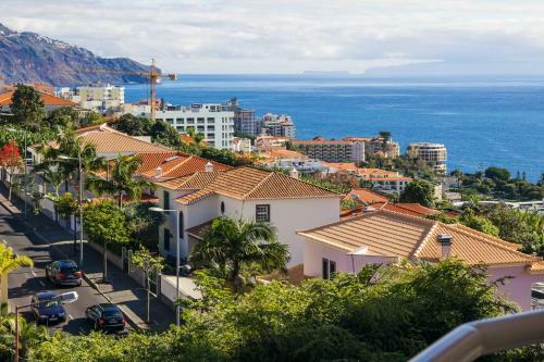Apartamento A Duplex Appartment (90m2) In The Forum Mall Area