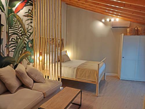 Villa Sea & Cliff Luxury Suites By Corfuescapes