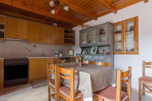 Apartamento Makres Countryside - Lydia's House