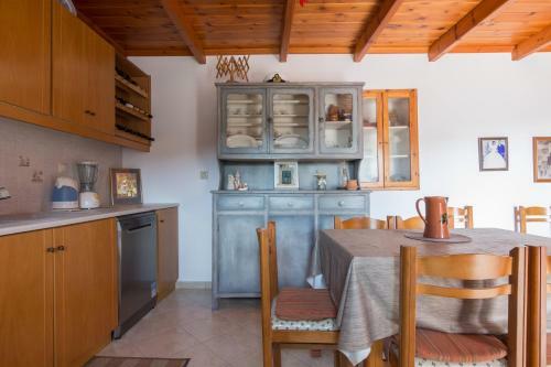 Apartamento Makres Countryside - Lydia's House