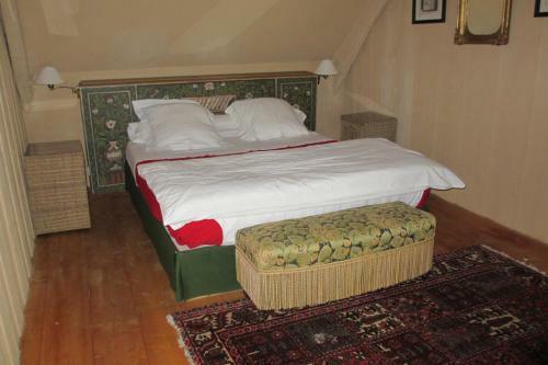 Hostal Chateau De Pont-rilly