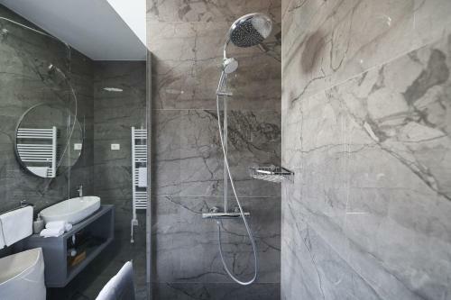 D-palace Apartments-olive Tree