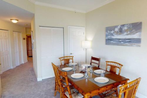 209 - Palms Of Treasure Island Resort