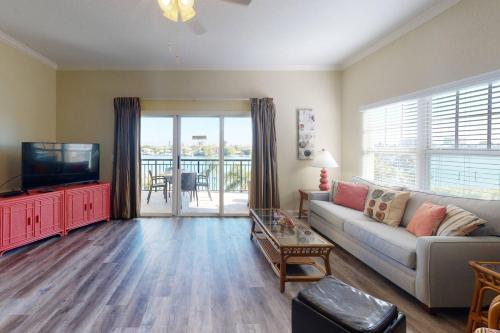 209 - Palms Of Treasure Island Resort