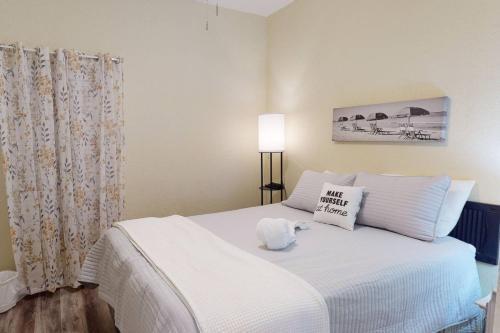 209 - Palms Of Treasure Island Resort