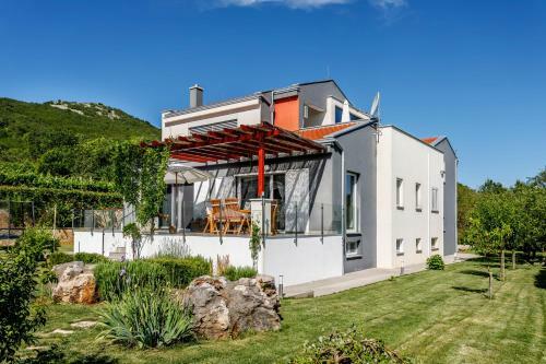 Luxury Villa Nadalina-dicmo
