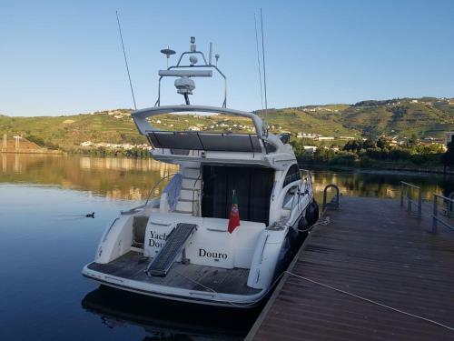 Yacht Douro