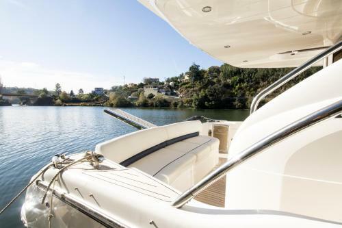 Yacht Douro