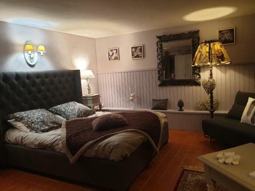 Hostal Moulin Rouhaud