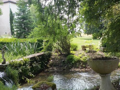 Hostal Moulin Rouhaud