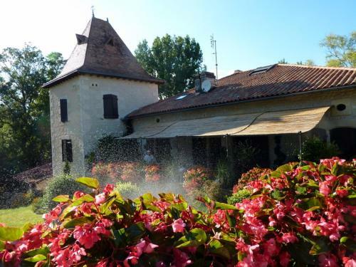 Hostal Moulin Rouhaud