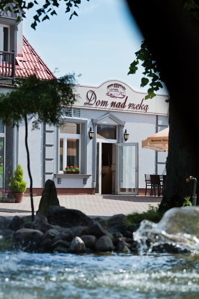 Hotel Dom Nad Rzek?