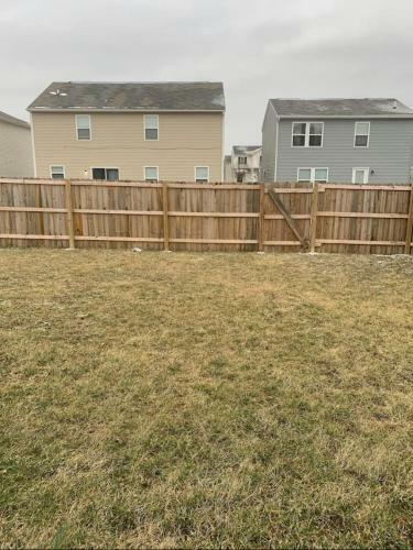 Apartamento Simplistic 3 Bed 2.5bath With Large Privacy Fence Free Parking