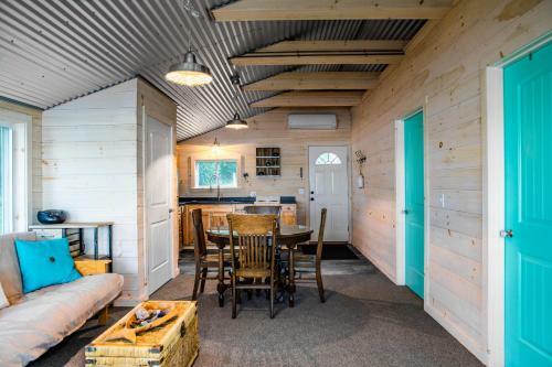 Villa Acadia Bay Cottages