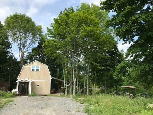 Monarch Landing-brand New Luxury House -waterfront