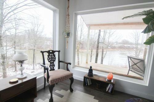 Monarch Landing-brand New Luxury House -waterfront