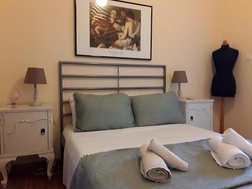 Apartamento Ermoupolis 1834 Traditional Stone Yard House