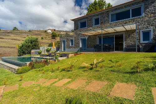 Villa Flora - Nature & Tranquility - Heated Pool Optional