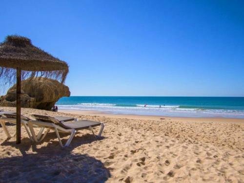 Luxury Apartment, 3 Min Walk To The Beach, Albufeira