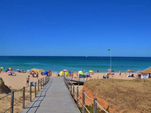 Luxury Apartment, 3 Min Walk To The Beach, Albufeira