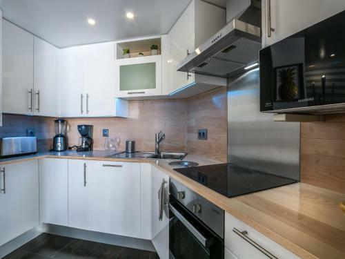 Luxury Apartment, 3 Min Walk To The Beach, Albufeira