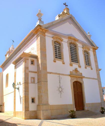 Luxury Apartment, 3 Min Walk To The Beach, Albufeira