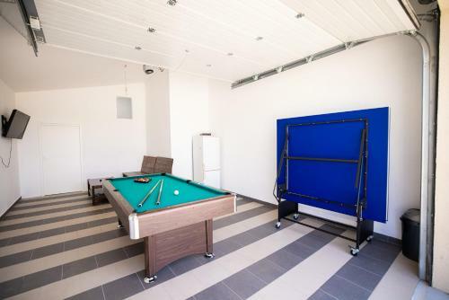 Villa Iva With Heated Pool