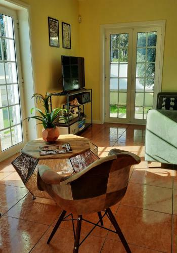 Bed & Breakfast Smiling Places - Guest House In Labruge