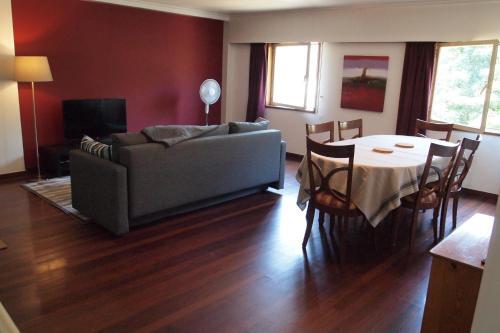 Toisga Apartment