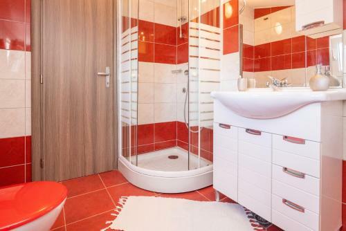Hostal Apartmani Marko Dugova?a