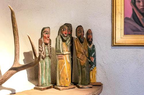 Artisan Adobe