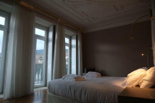 Bed & Breakfast Muralha Charm House