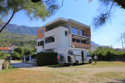 Apartments By The Sea Orij, Omis - 2809